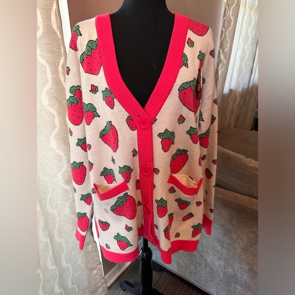Disney Toy Story Pixar Lotso Strawberry Cardigan - Picture 2 of 5